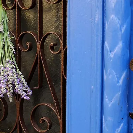 House No.1 פיראן