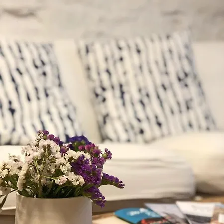 House No.1 בית נופש